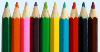 crayons de couleur vision normale